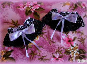 Atrata Sweet Violette Cuffs (Collection)