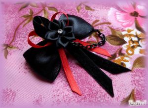 Rubeo Black Decorated Bow
